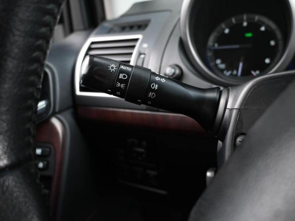 Toyota Land Cruiser Prado 150 Series с пробегом 2013 года, цена 3 150 000 рублей, 173405 км, внедорожник, Автокод Объявления