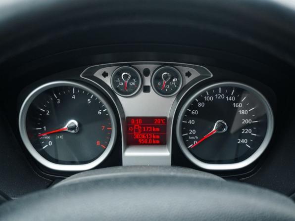 Ford Focus II Рестайлинг с пробегом 2010 года, цена 549 900 рублей, 302000 км, хэтчбек, Автокод Объявления