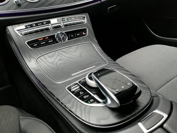 Mercedes-Benz E-Класс V (W213 S213 C238) с пробегом 2019 года, цена 3 139 000 рублей, 196442 км, универсал, Автокод Объявления