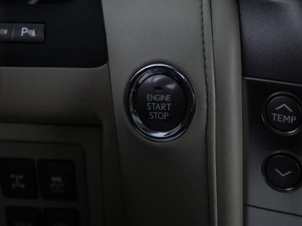 Lexus LX III с пробегом 2010 года, цена 3 049 046 рублей, 413497 км, внедорожник, Автокод Объявления