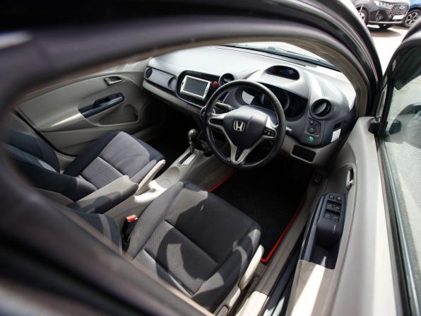 Honda Insight II с пробегом 2009 года, цена 720 000 рублей, 98744 км, хэтчбек, Автокод Объявления