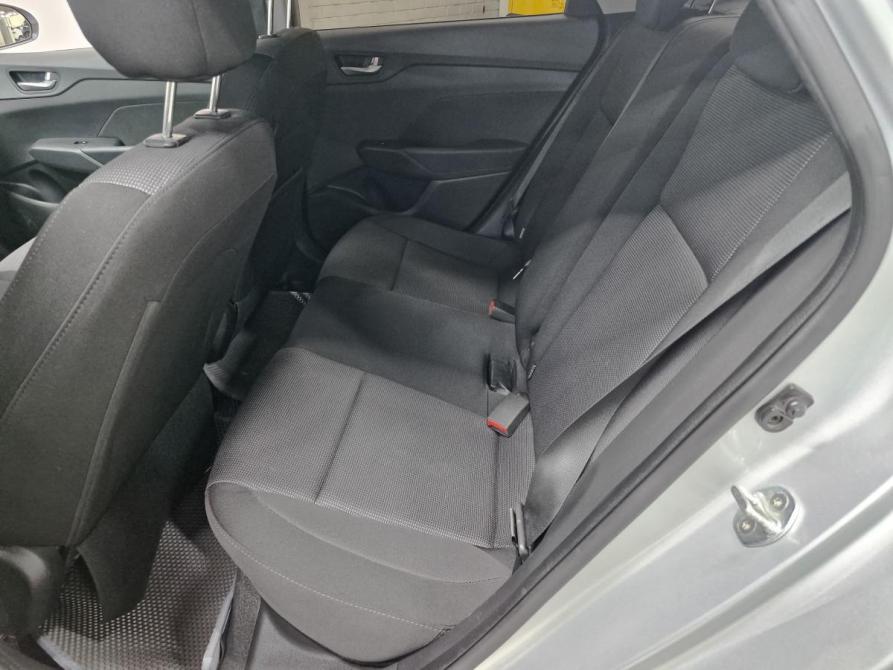 Hyundai Solaris II Москва  - изображение 18