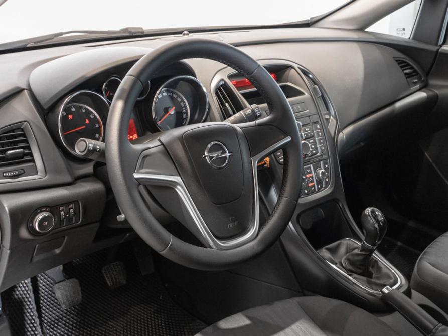 Opel Astra J Рестайлинг Казань  - изображение 5