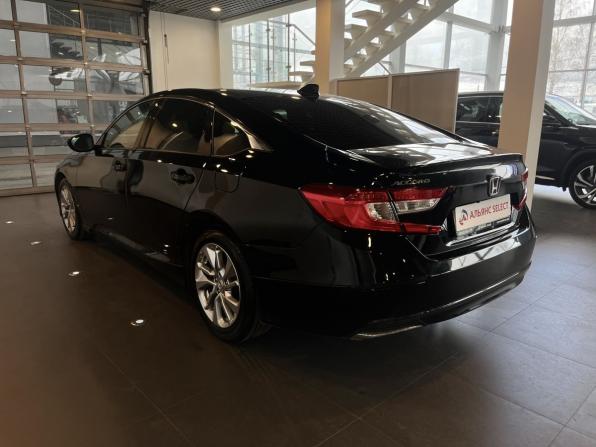 Honda Accord X с пробегом 2018 года, цена 1 755 100 рублей, 150980 км, седан, Автокод Объявления