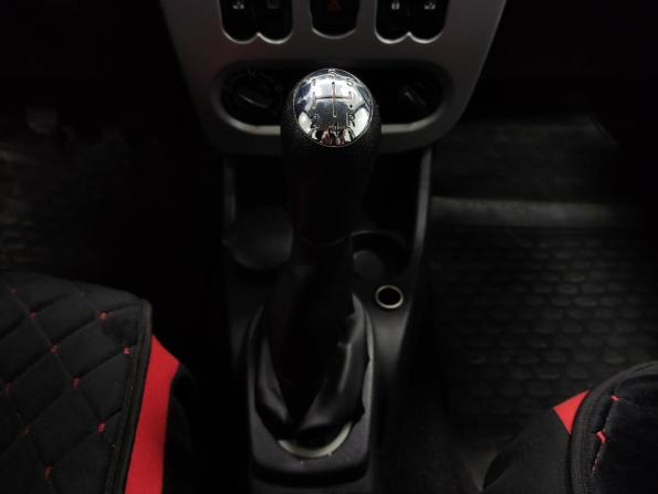 Renault Sandero I с пробегом 2011 года, цена 350 000 рублей, 239416 км, хэтчбек, Автокод Объявления