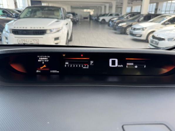 Honda Stepwgn V Рестайлинг с пробегом 2018 года, цена 1 789 000 рублей, 177270 км, минивэн, Автокод Объявления