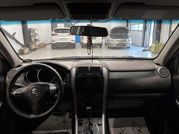 Suzuki Grand Vitara II Рестайлинг с пробегом 2008 года, цена 940 000 рублей, 247000 км, внедорожник, Автокод Объявления