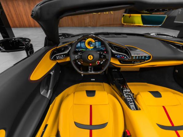 Ferrari SF90 I с пробегом 2025 года, цена 63 300 000 рублей, 63 км, кабриолет, Автокод Объявления