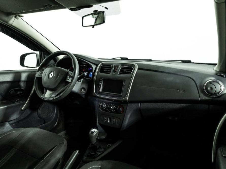Renault Sandero II Санкт-Петербург  - изображение 10