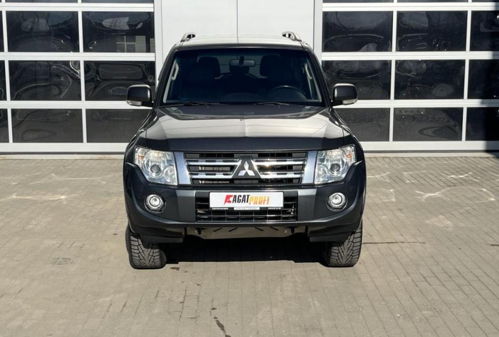 Mitsubishi Pajero IV Рестайлинг 1 Владимир  - изображение 2