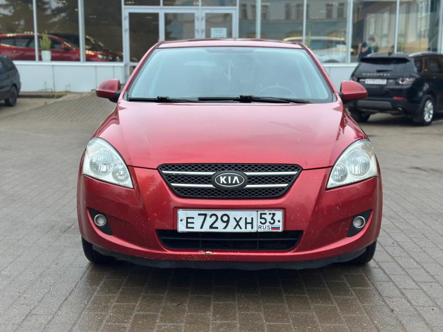Kia Ceed I Великий Новгород  - изображение 2