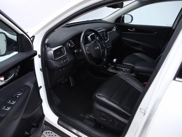 Kia Sorento III Prime Рестайлинг с пробегом 2018 года, цена 3 250 000 рублей, 97598 км, внедорожник, Автокод Объявления