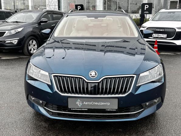 Skoda Superb III с пробегом 2017 года, цена 2 098 000 рублей, 99000 км, универсал, Автокод Объявления