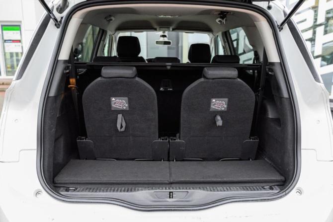 Citroen C4 Picasso II Рестайлинг с пробегом 2017 года, цена 1 450 000 рублей, 123794 км, компактвэн, Автокод Объявления