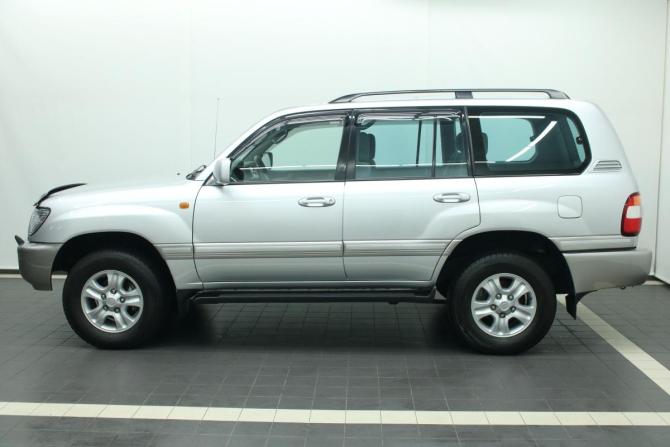 Toyota Land Cruiser 100 Series Рестайлинг 2 с пробегом 2007 года, цена 4 995 000 рублей, 80089 км, внедорожник, Автокод Объявления