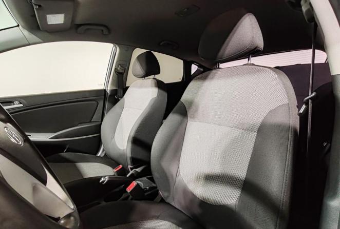 Hyundai Solaris I с пробегом 2012 года, цена 550 000 рублей, 172410 км, хэтчбек, Автокод Объявления
