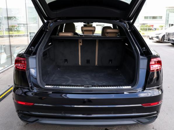 Audi Q8 I (4M) с пробегом 2019 года, цена 5 298 000 рублей, 137100 км, внедорожник, Автокод Объявления