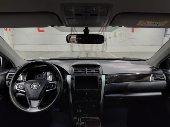 Toyota Camry VII (XV50) Рестайлинг с пробегом 2015 года, цена 1 550 000 рублей, 221883 км, седан, Автокод Объявления