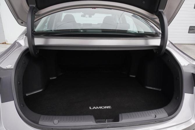 Changan Lamore с пробегом 2023 года, цена 2 400 000 рублей, 3882 км, седан, Автокод Объявления