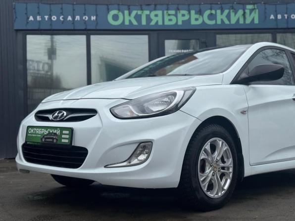 Hyundai Solaris I с пробегом 2011 года, цена 649 000 рублей, 172525 км, седан, Автокод Объявления