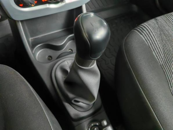 Renault Sandero I с пробегом 2010 года, цена 399 000 рублей, 190000 км, хэтчбек, Автокод Объявления