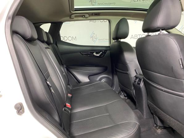 Nissan Qashqai II с пробегом 2017 года, цена 1 709 000 рублей, 136484 км, внедорожник, Автокод Объявления