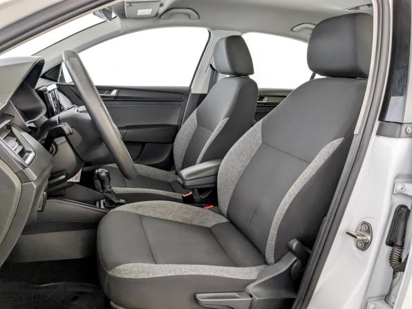Skoda Rapid II с пробегом 2021 года, цена 1 269 000 рублей, 176346 км, лифтбек, Автокод Объявления