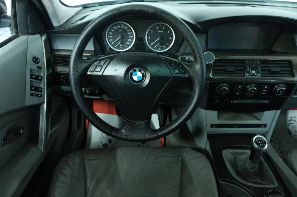 BMW 5 серии V (E60/E61) Омск  - изображение 12