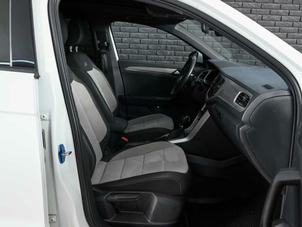 Volkswagen T-Roc I (China Market) с пробегом 2020 года, цена 2 400 000 рублей, 45409 км, внедорожник, Автокод Объявления