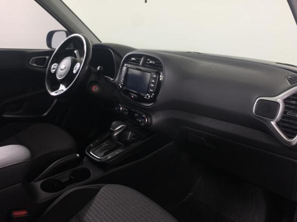 Kia Soul III с пробегом 2021 года, цена 2 299 000 рублей, 51664 км, хэтчбек, Автокод Объявления