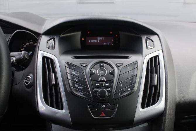 Ford Focus III с пробегом 2012 года, цена 870 000 рублей, 170325 км, универсал, Автокод Объявления