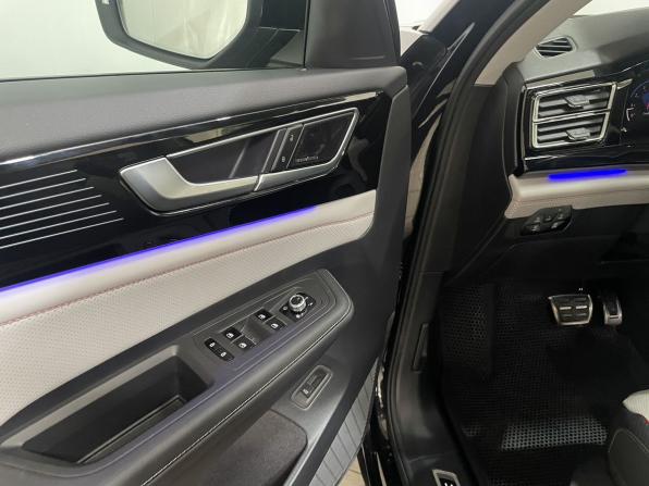Volkswagen Teramont I Рестайлинг (China Market) с пробегом 2024 года, цена 4 900 000 рублей, 3775 км, внедорожник, Автокод Объявления