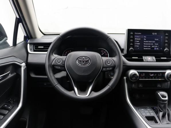 Toyota RAV4 V (XA50) с пробегом 2021 года, цена 3 399 000 рублей, 102028 км, внедорожник, Автокод Объявления