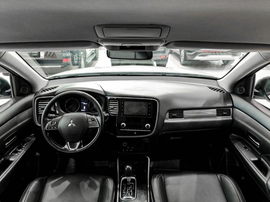 Mitsubishi Outlander III Рестайлинг 3 Казань  - изображение 17