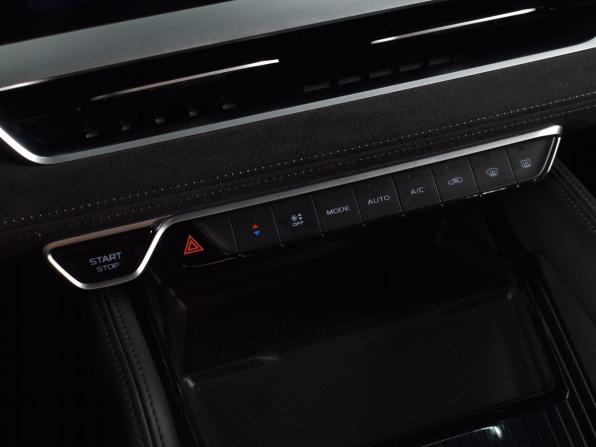 Geely Monjaro I с пробегом 2024 года, цена 3 599 999 рублей, 22154 км, внедорожник, Автокод Объявления