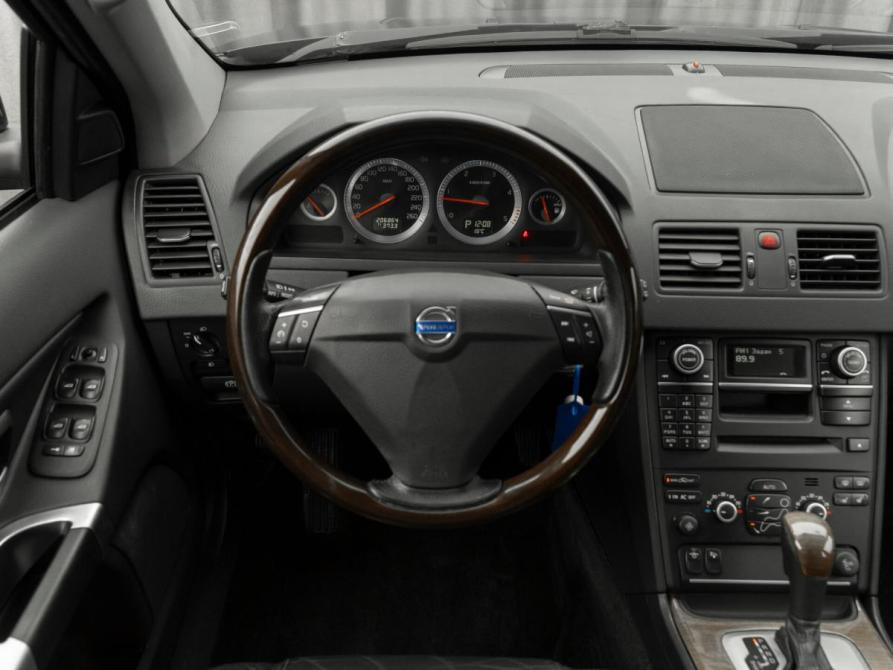 Volvo XC90 I Рестайлинг Москва  - изображение 10