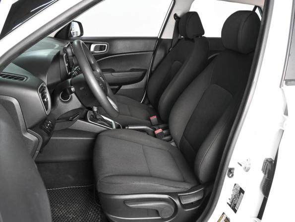 Hyundai Venue I с пробегом 2021 года, цена 1 879 000 рублей, 65437 км, внедорожник, Автокод Объявления