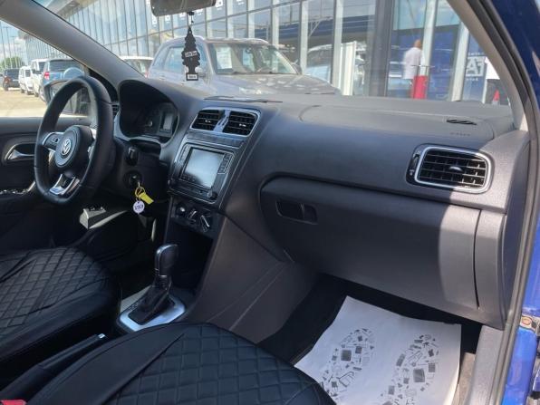 Volkswagen Polo V Рестайлинг с пробегом 2019 года, цена 850 000 рублей, 171404 км, седан, Автокод Объявления