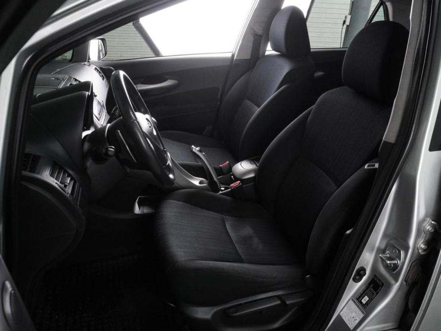 Toyota Auris I Воронеж  - изображение 10