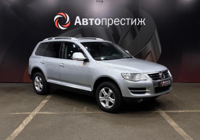 Volkswagen Touareg I Рестайлинг с пробегом 2009 года, цена 1 115 000 рублей, 226176 км, внедорожник, Автокод Объявления