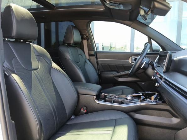 Kia Sorento IV Рестайлинг с пробегом 2024 года, цена 5 999 000 рублей, 13500 км, внедорожник, Автокод Объявления