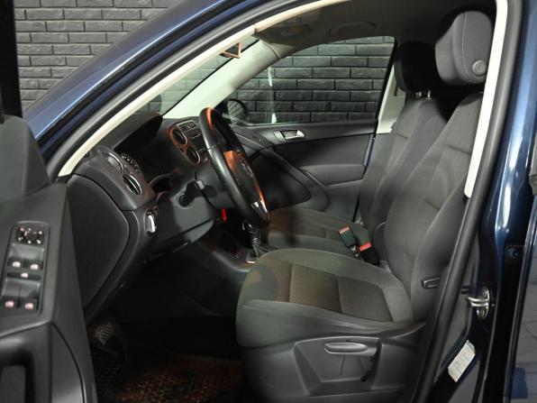 Volkswagen Tiguan I Рестайлинг с пробегом 2013 года, цена 1 275 000 рублей, 171422 км, внедорожник, Автокод Объявления
