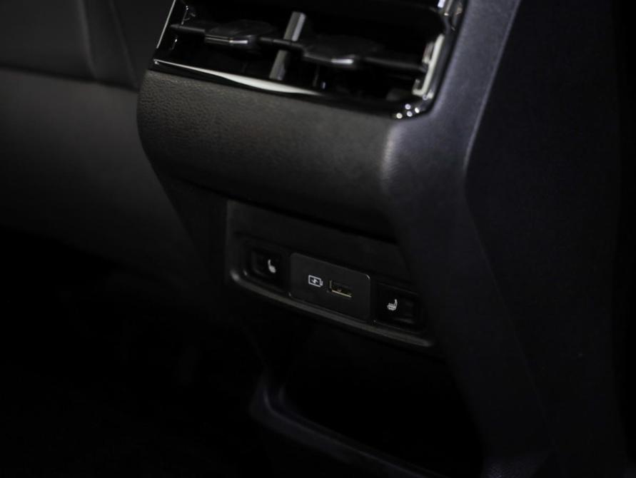 Geely Coolray I Рестайлинг Санкт-Петербург  - изображение 17