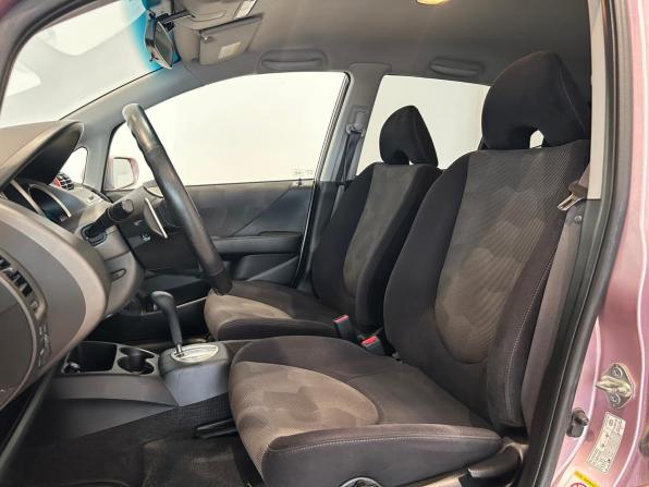 Honda Jazz I Рестайлинг с пробегом 2008 года, цена 680 000 рублей, 94900 км, хэтчбек, Автокод Объявления