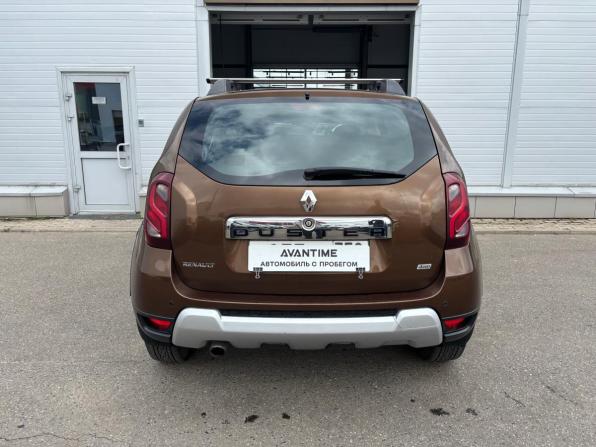 Renault Duster I Рестайлинг с пробегом 2017 года, цена 999 000 рублей, 197000 км, внедорожник, Автокод Объявления