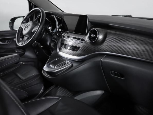 Mercedes-Benz V-Класс III (W447) Рестайлинг с пробегом 2021 года, цена 6 050 000 рублей, 150994 км, минивэн, Автокод Объявления