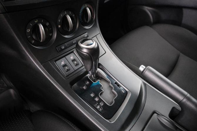 Mazda 3 II (BL) Рестайлинг с пробегом 2012 года, цена 899 000 рублей, 163000 км, седан, Автокод Объявления