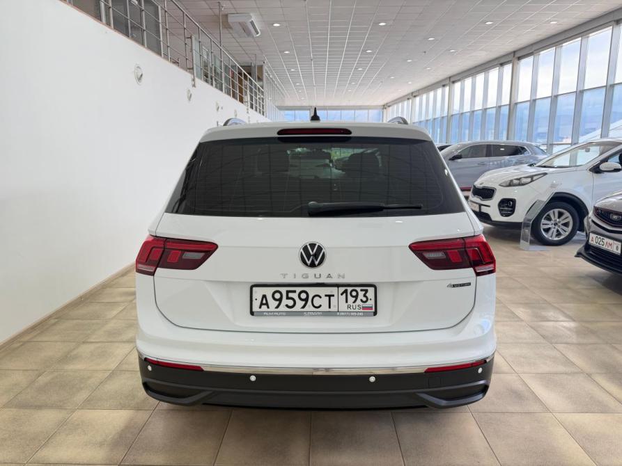 Volkswagen Tiguan II Рестайлинг Новороссийск  - изображение 5
