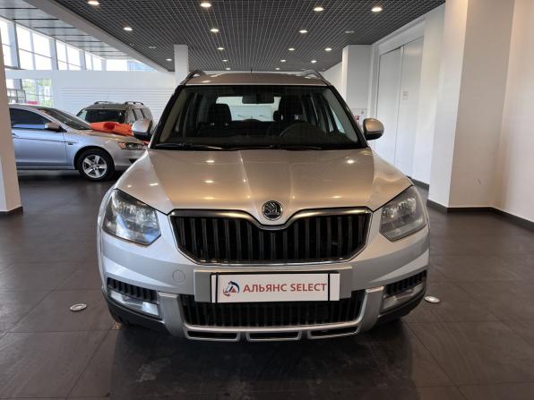 Skoda Yeti I Рестайлинг с пробегом 2015 года, цена 1 325 000 рублей, 178693 км, внедорожник, Автокод Объявления