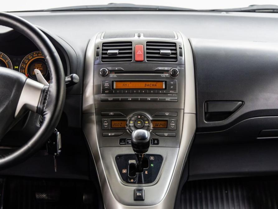 Toyota Auris I Волгоград  - изображение 19